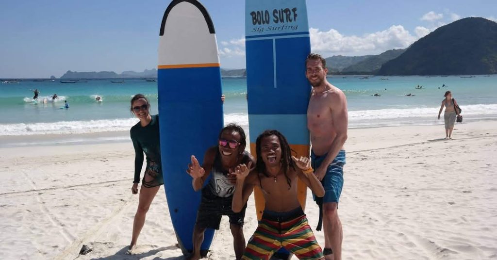 Medium Surf Lesson in Selong Belanak Medium Surf Lesson in Selong Belanak