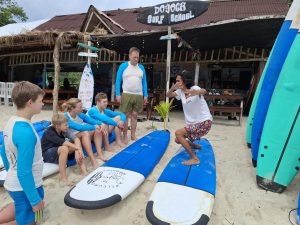 Surf Lesson in Selong Belanak Lombok